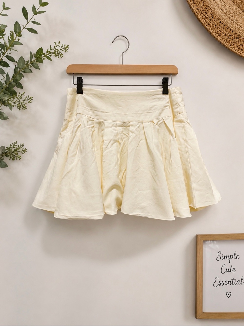 Free People Light Cream Mini Skirt with Brand Plaque size 8